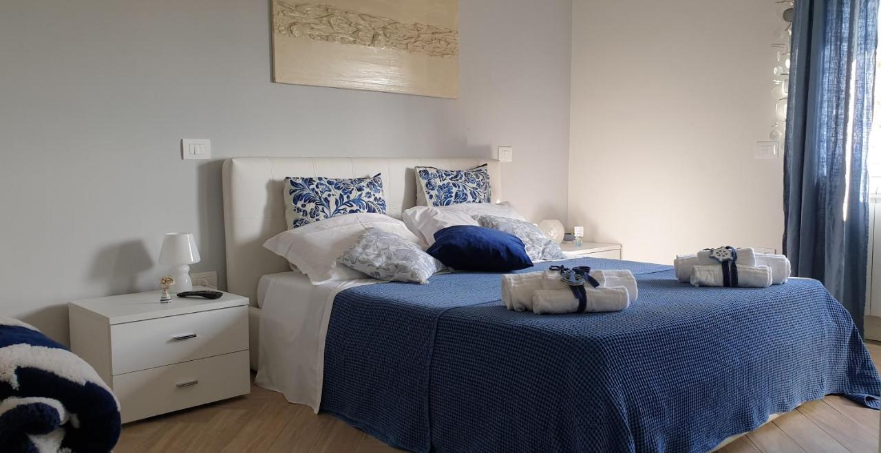 B&B Palazzo Arcieri Σαλέρνο Εξωτερικό φωτογραφία