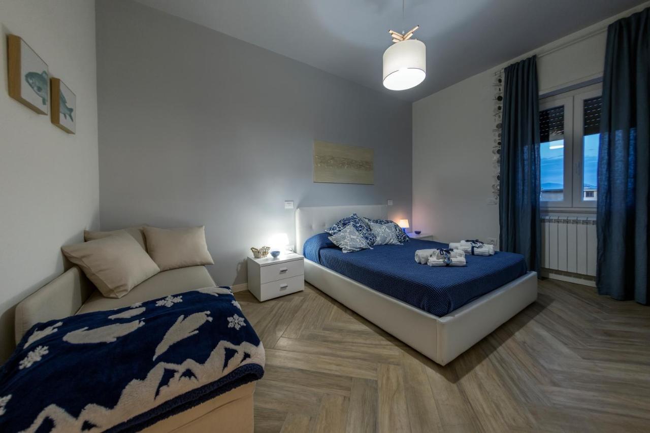 B&B Palazzo Arcieri Σαλέρνο Εξωτερικό φωτογραφία